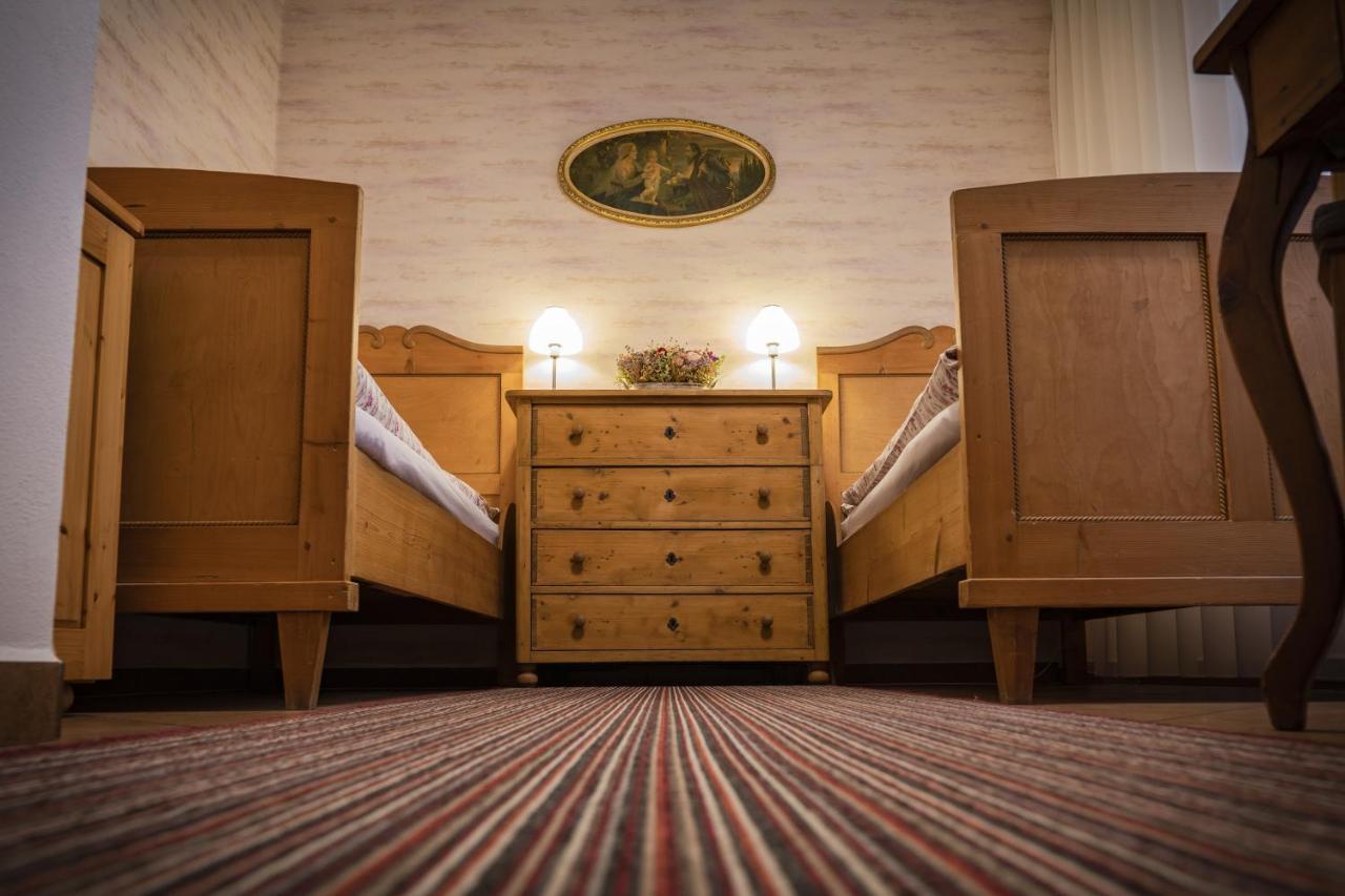 Penzion Primase Dolni Vestonice Bagian luar foto